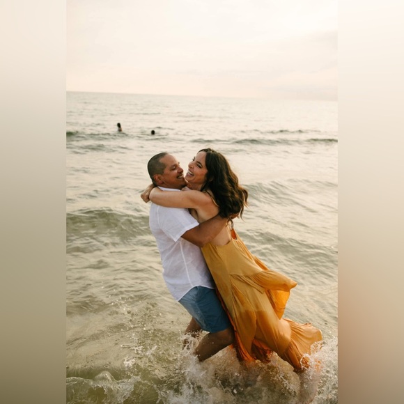 Meet your Posher, Amanda - Picture 7 of 7